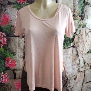 Tresics Light Pink Roundneck T-shirt size S